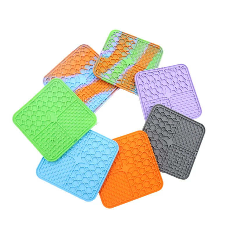 Calming Dog Lick Pad – Durable Silicone Slow Food Mat & Bath Distraction
