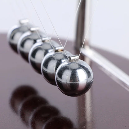 Newtons Cradle Steel Balance Ball