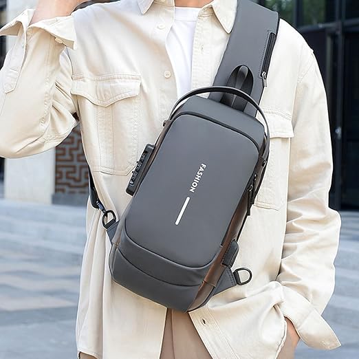 Shoulder Bag with USB charging